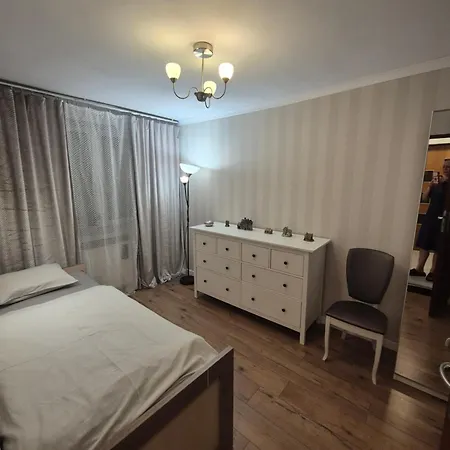 Homestay szállás Maly Przy Lotnisku *