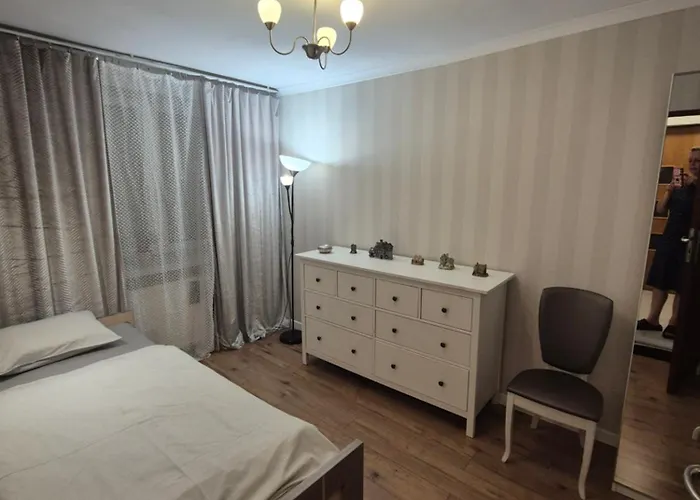 Homestay szállás Maly Przy Lotnisku *